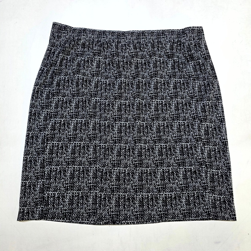 Avenue Skirt Womens 18/20 Black White Textured Knit Elastic Waist Straight Work